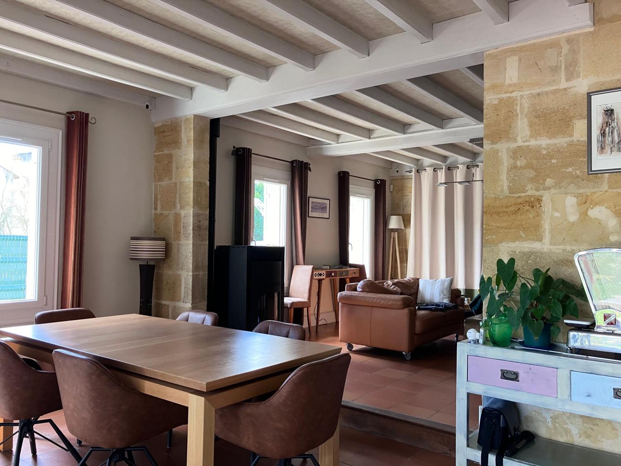 Le Numéro 15 Saint-Seurin-sur-l'Isle Exterior foto